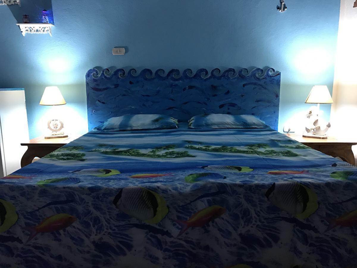 Acquamarina B&B La Maddalena  Zewnętrze zdjęcie