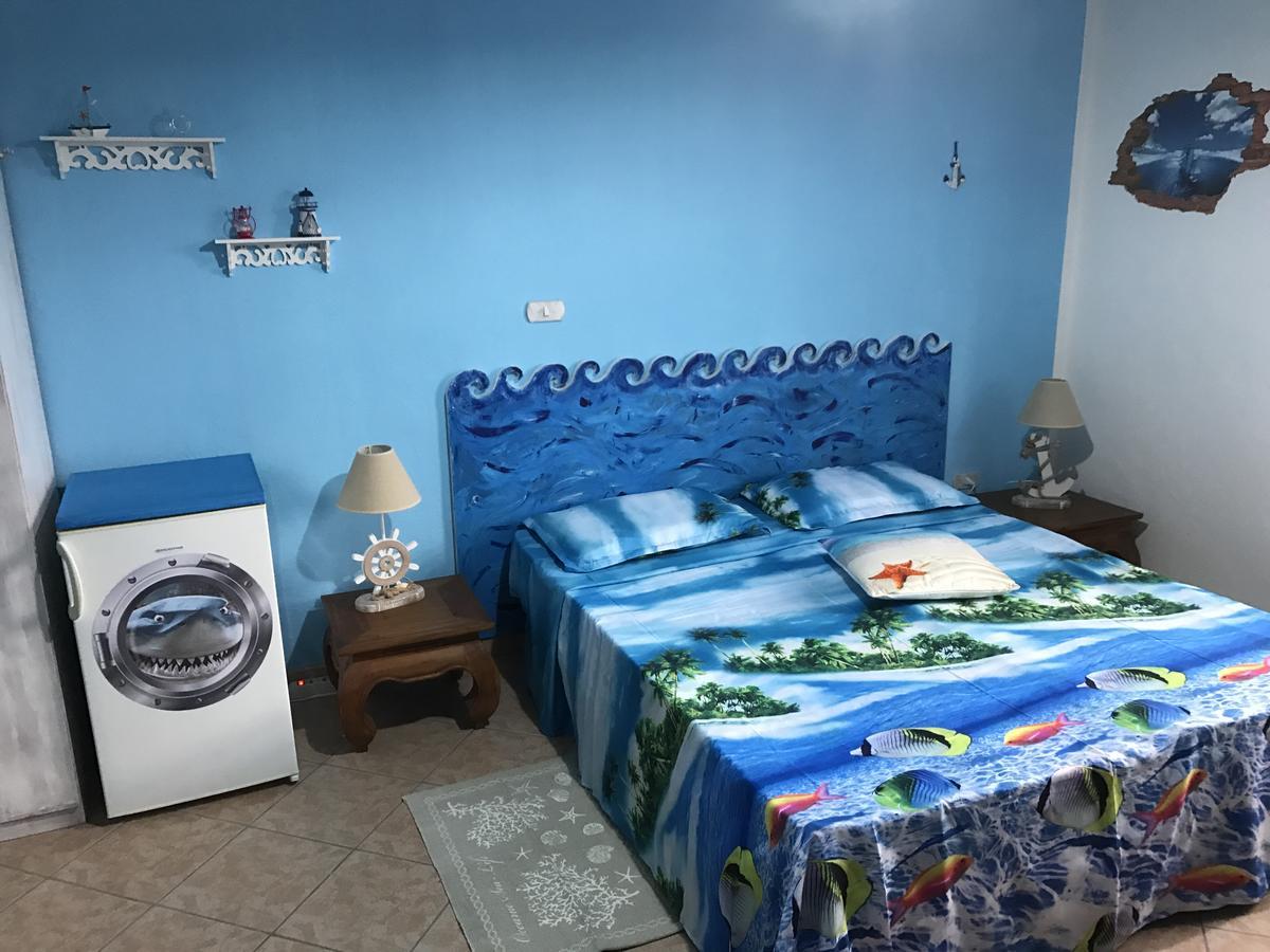 Acquamarina B&B La Maddalena  Zewnętrze zdjęcie